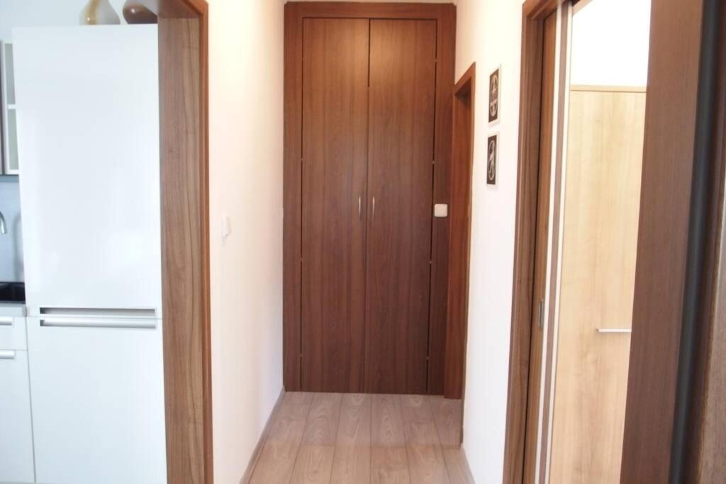 Nice appartment Křoví in family house with shared pool, terrace&garden Krovi Exterior foto