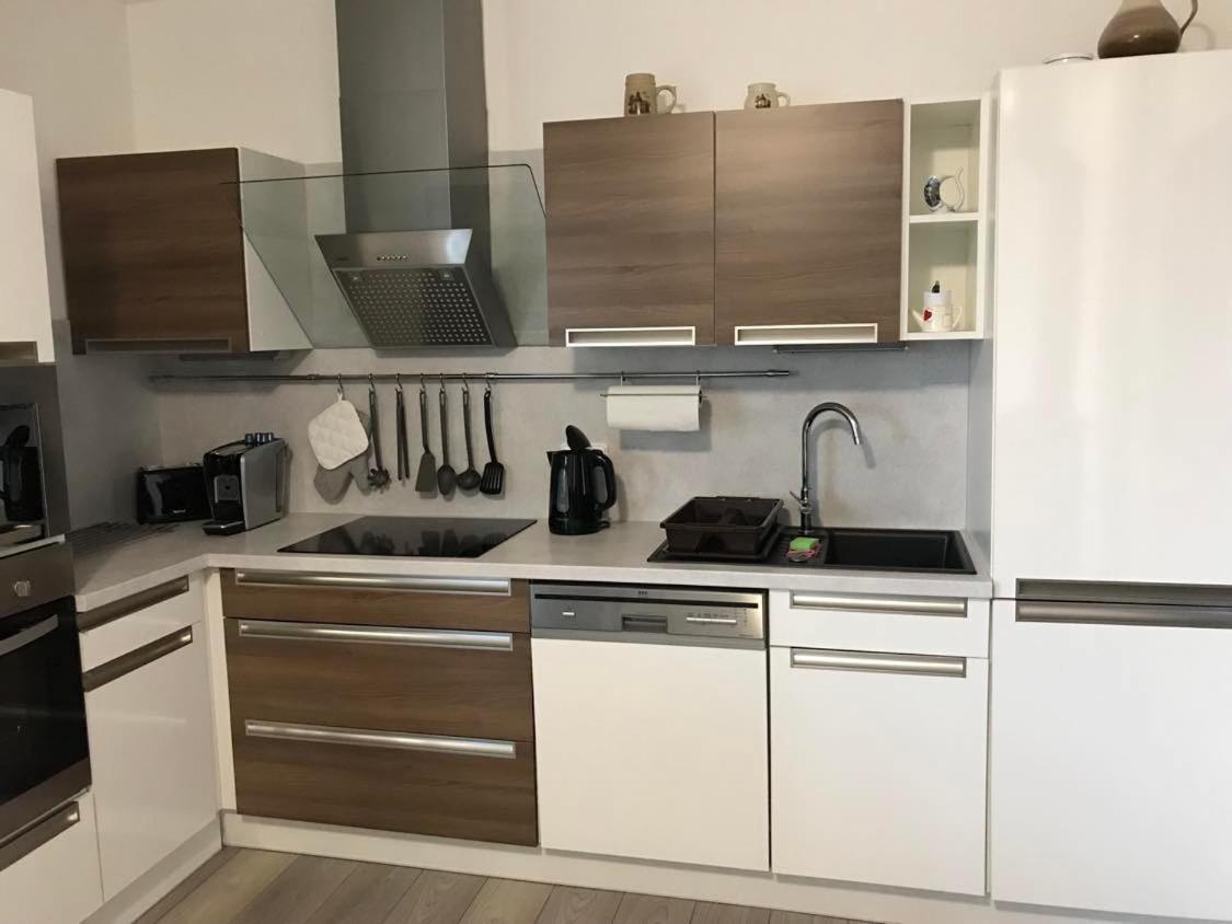 Nice appartment Křoví in family house with shared pool, terrace&garden Krovi Exterior foto